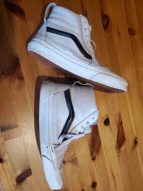 Vans Sk8-Hi Leather White Mens 9.5 US - Great Condition!